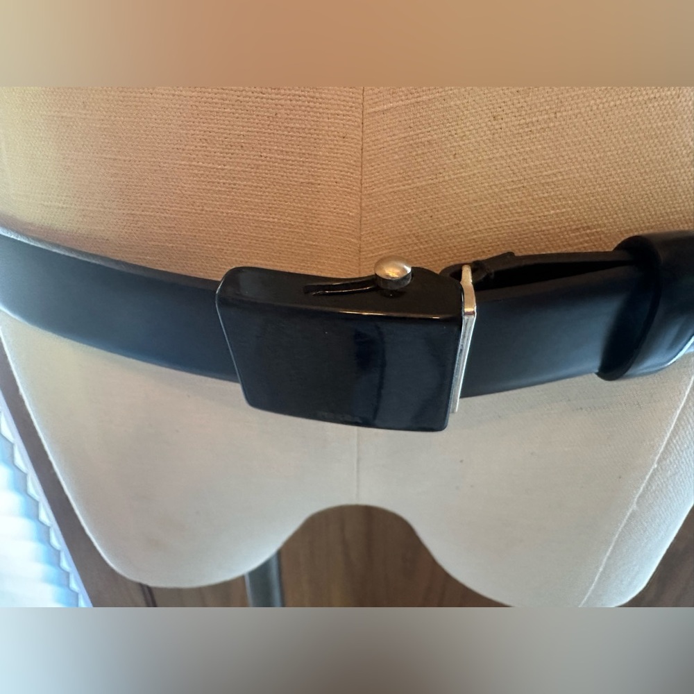 Women's Vintage Prada black Leather belt  34/85